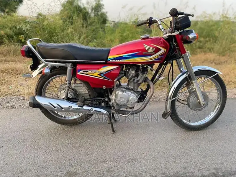 Honda CG 125 Motorcycle in Excellent Condition