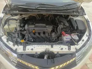 Photo - Toyota Corolla XLI 2017 Sedan - Well-Maintained Compact Car