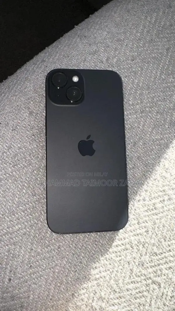 Apple iPhone 15 - Black, Nearly Pristine Condition