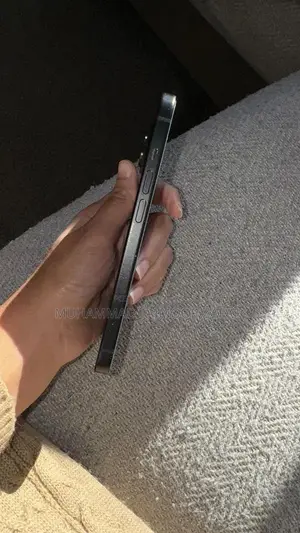 Apple iPhone 15 - Black, Nearly Pristine Condition