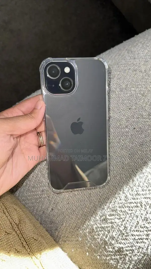 Apple iPhone 15 - Black, Nearly Pristine Condition