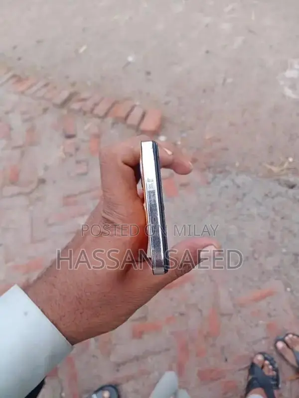 Infinix Note 30 Smartphone - High Performance Mobile Device