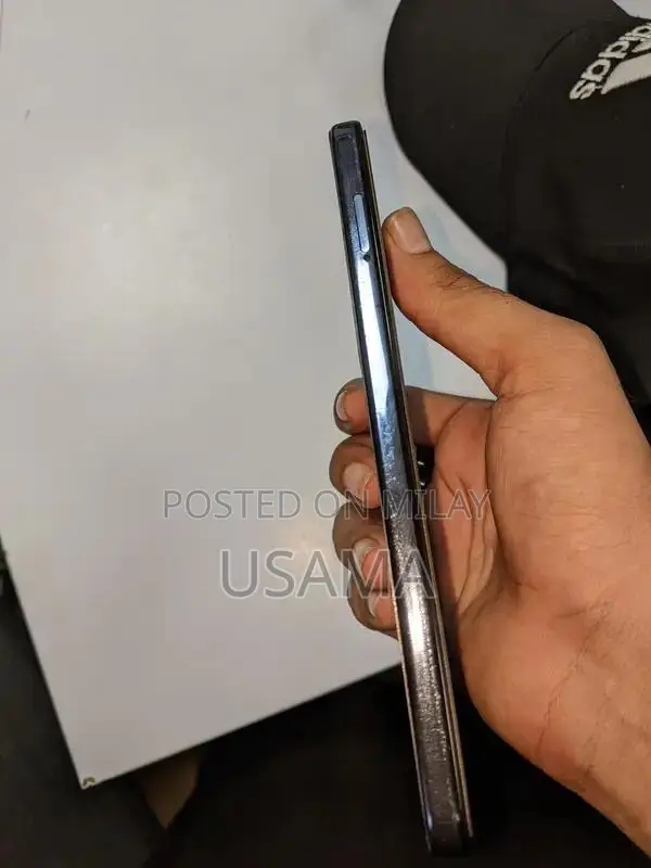 Infinix Zero X Pro Smartphone with Dual SIM and Display Fingerprint