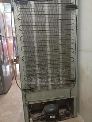 Dawlance 9175 Refrigerator - Energy Efficient Cooling Solution