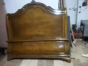 Sheesham Wood Bedroom Furniture Set - Bed and Side Table