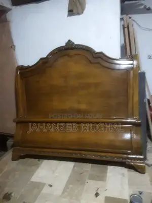 Sheesham Wood Bedroom Furniture Set - Bed and Side Table