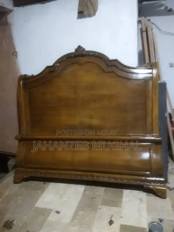 Sheesham Wood Bedroom Furniture Set - Bed and Side Table