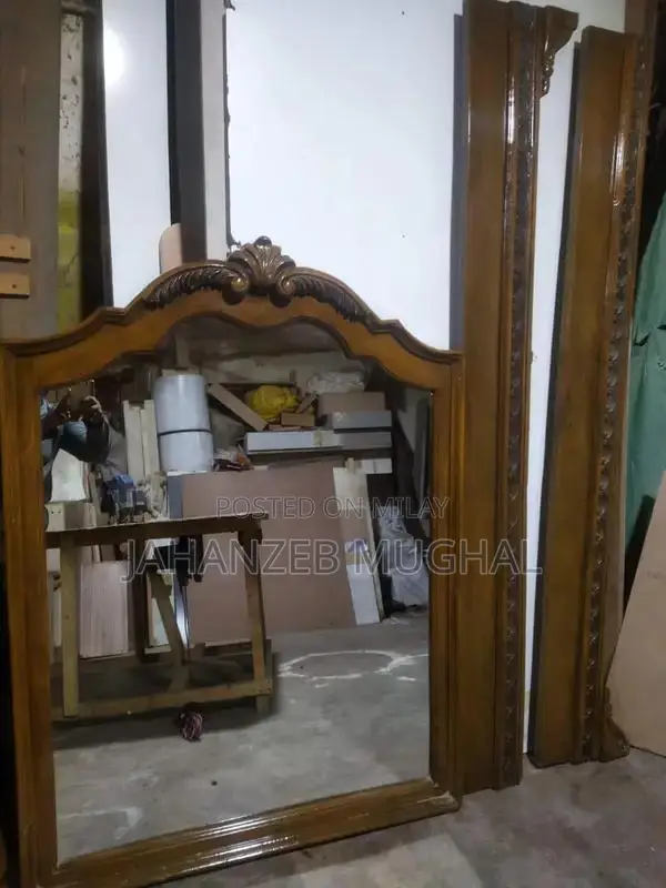 Sheesham Wood Bedroom Furniture Set - Bed and Side Table