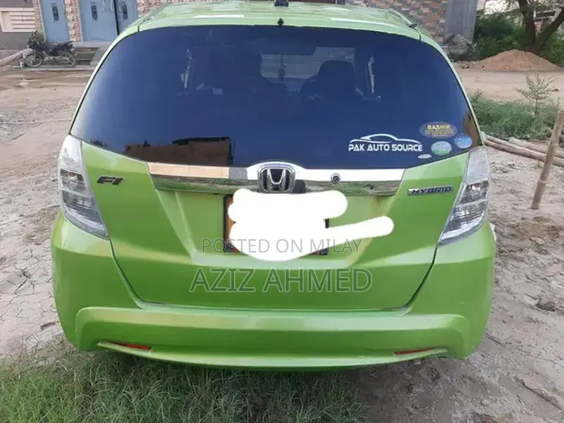 Honda Fit Compact Hatchback 2011-2013 Automatic Transmission