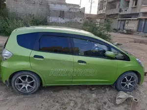 Honda Fit Compact Hatchback 2011-2013 Automatic Transmission