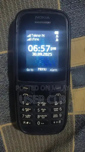 Photo - Classic Nokia Feature Phone with Basic Functionality