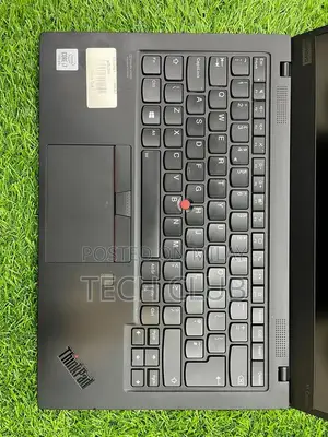 Lenovo ThinkPad X1 Carbon Gen8 Ultrabook Laptop