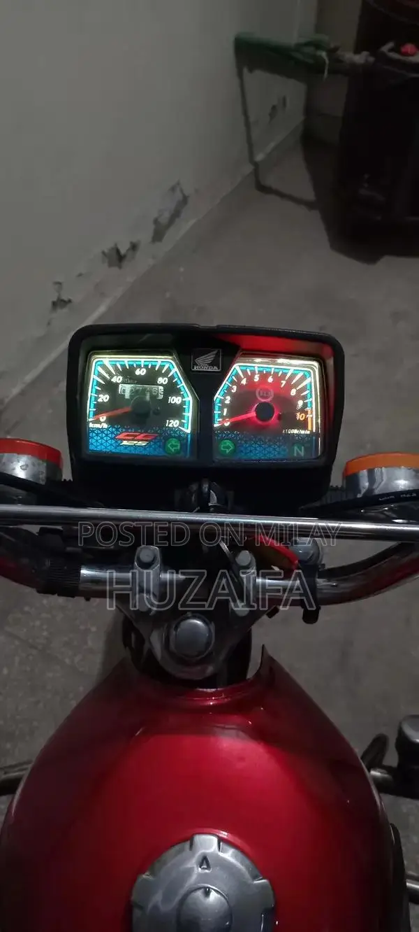 Honda CG 125 Motorcycle - 2021 First Owner Model