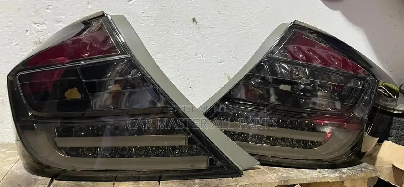 Honda Civic Sports Headlights and Backlights for 17-24 Models