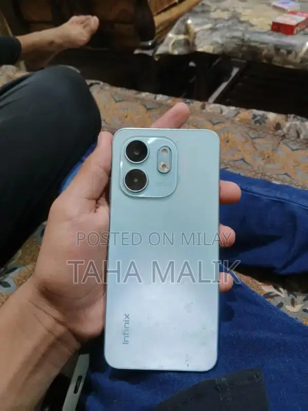 Budget-Friendly Smartphone with Ample Storage and Memory