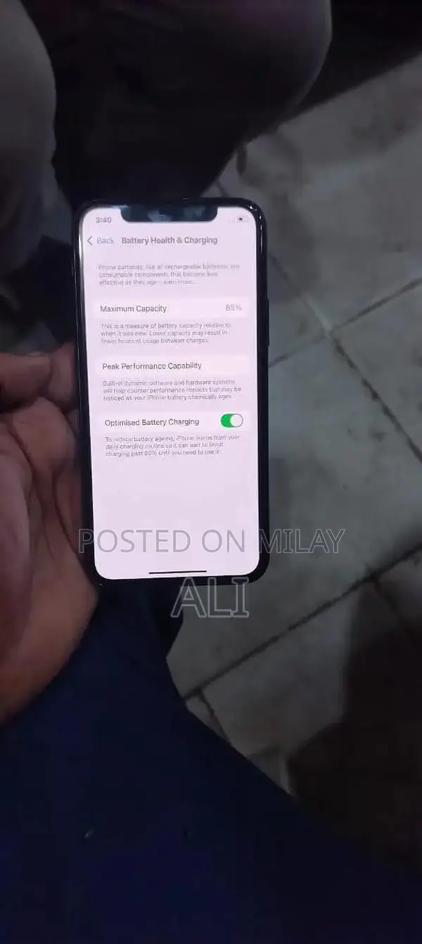 Apple iPhone 11 Pro Unlocked Smartphone 512GB