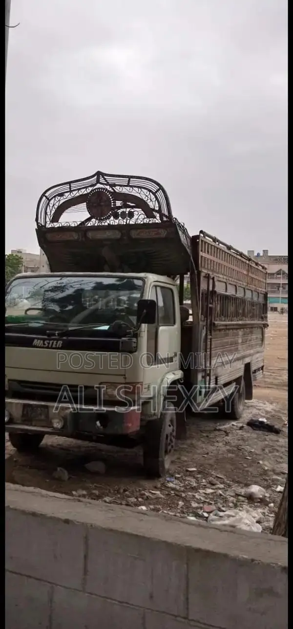 Master Econo 2010 Economic Compact Vehicle