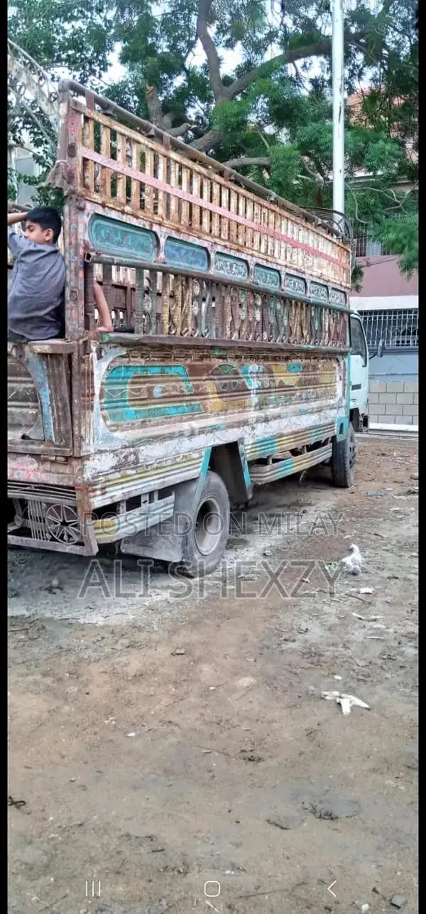 Master Econo 2010 Economic Compact Vehicle