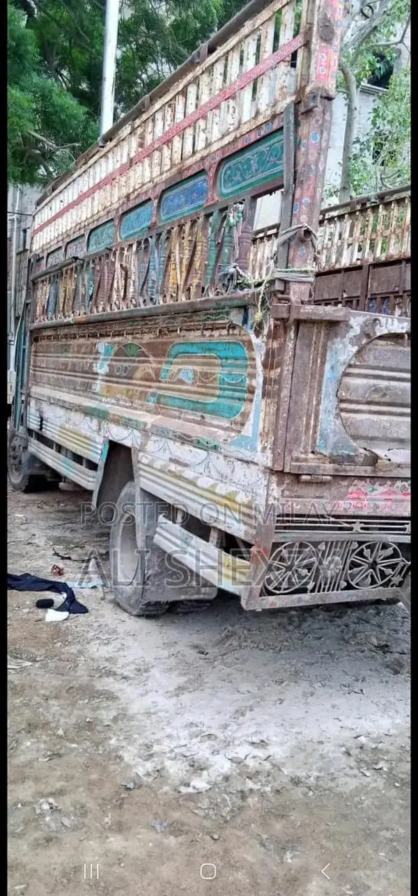 Master Econo 2010 Economic Compact Vehicle