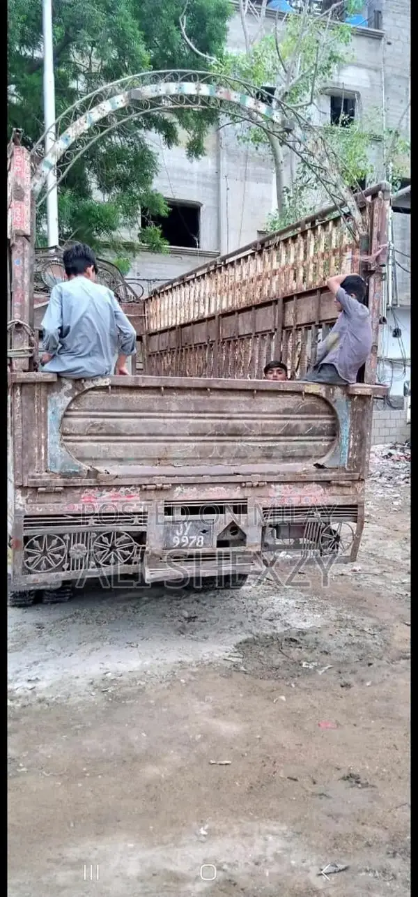 Master Econo 2010 Economic Compact Vehicle