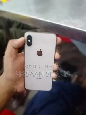 iPhone XS 64GB Golden Color with Original Box