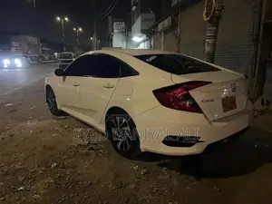 Honda Civic VTi Oriel Prosmatec 2017 Sedan