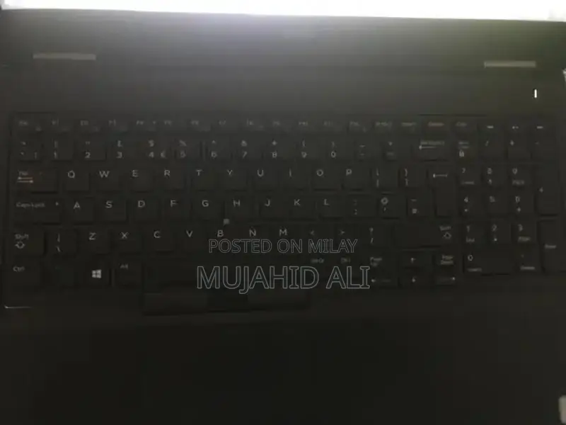 Dell E5570 Business Laptop Core i3 Processor