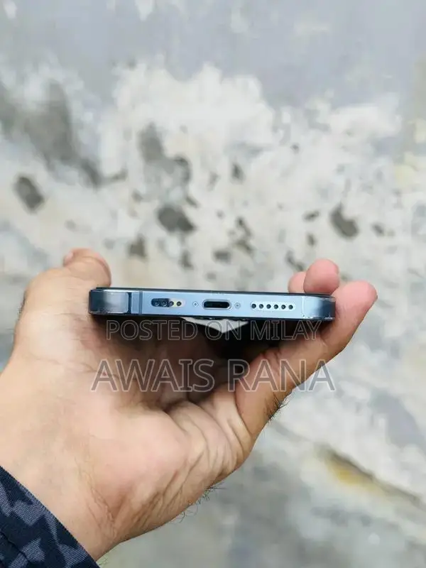 Apple iPhone 13 Pro Max Smartphone - Blue, 128GB, Pristine Condition