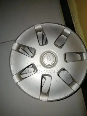 Photo - Japanese Hijet Wheel Cover - Durable Automotive Accessory for Mini Tru