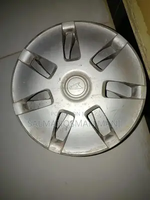 Japanese Hijet Wheel Cover - Durable Automotive Accessory for Mini Tru