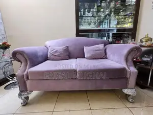 Comfortable 3-Piece Sofa Set in Excellent Condition