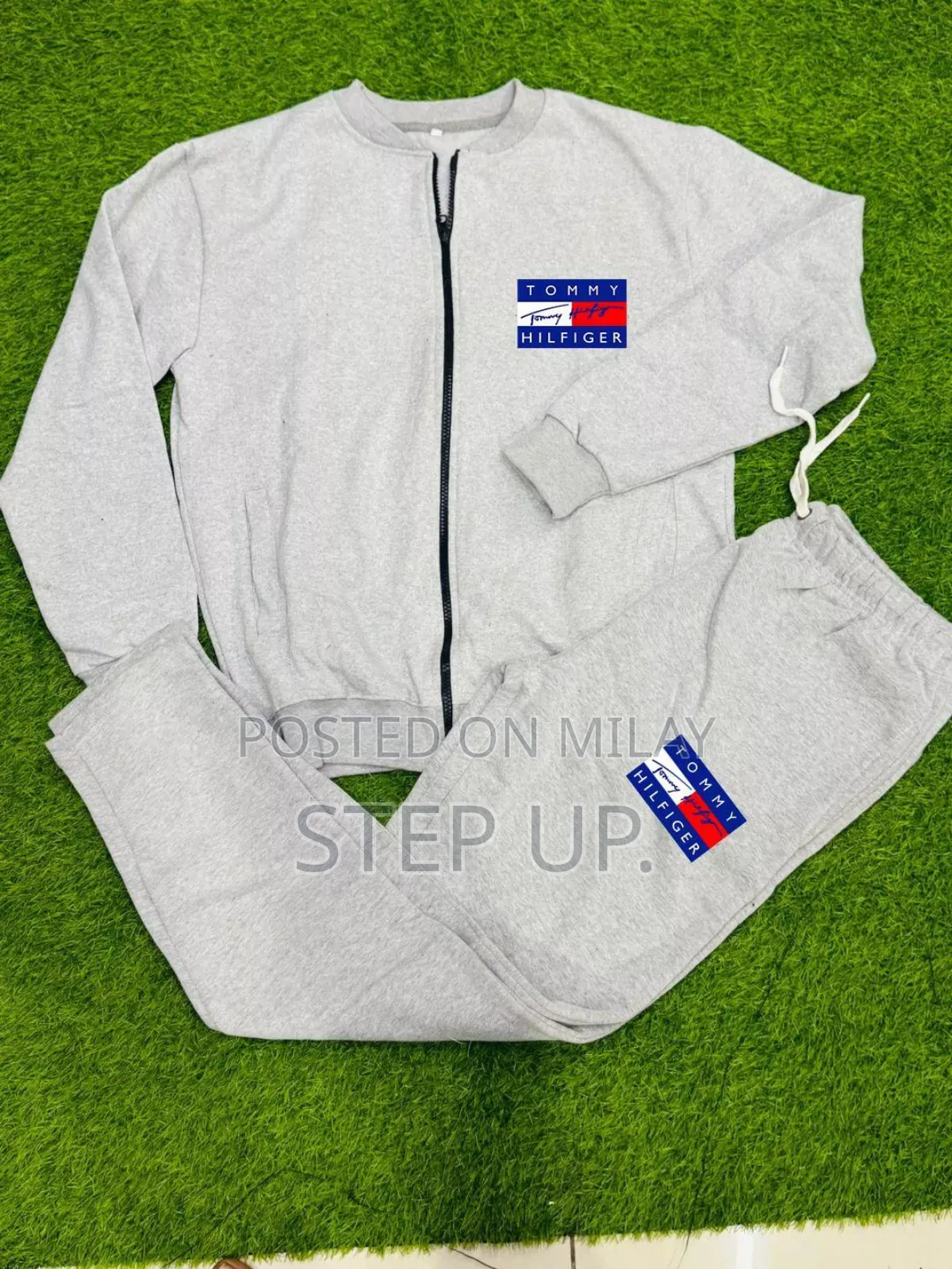 Men's Fleece Printed Zipper Track Suit.