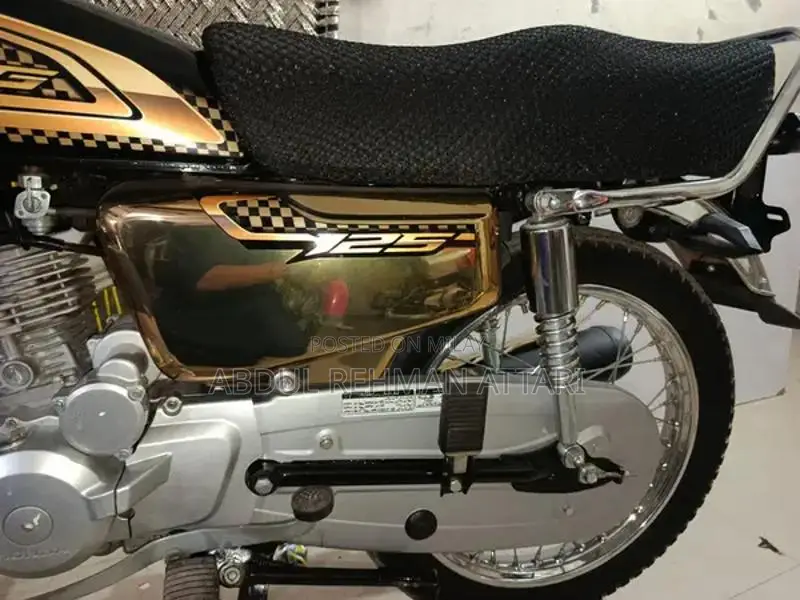 Honda 125 Gold Special Edition Motorcycle
