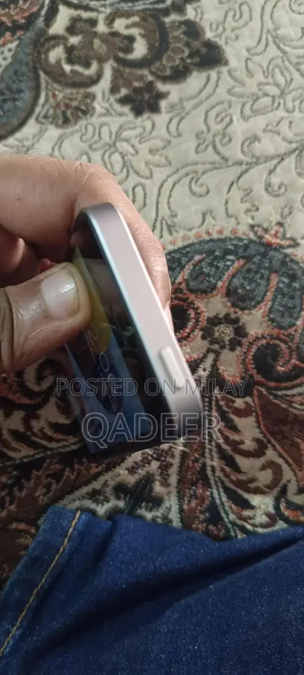 iPhone SE 2016 Fully Functional Smartphone