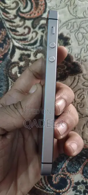 iPhone SE 2016 Fully Functional Smartphone