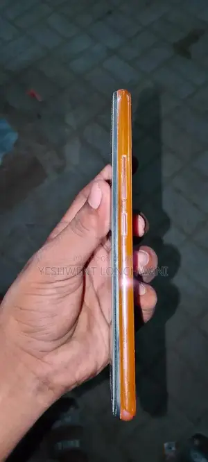 Vivo Y17 Smartphone with 8GB RAM and 256GB Storage