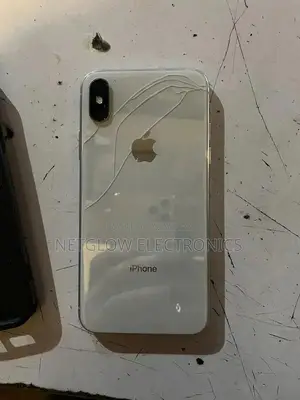 Used iPhone X 64GB with Cracked Back Panel