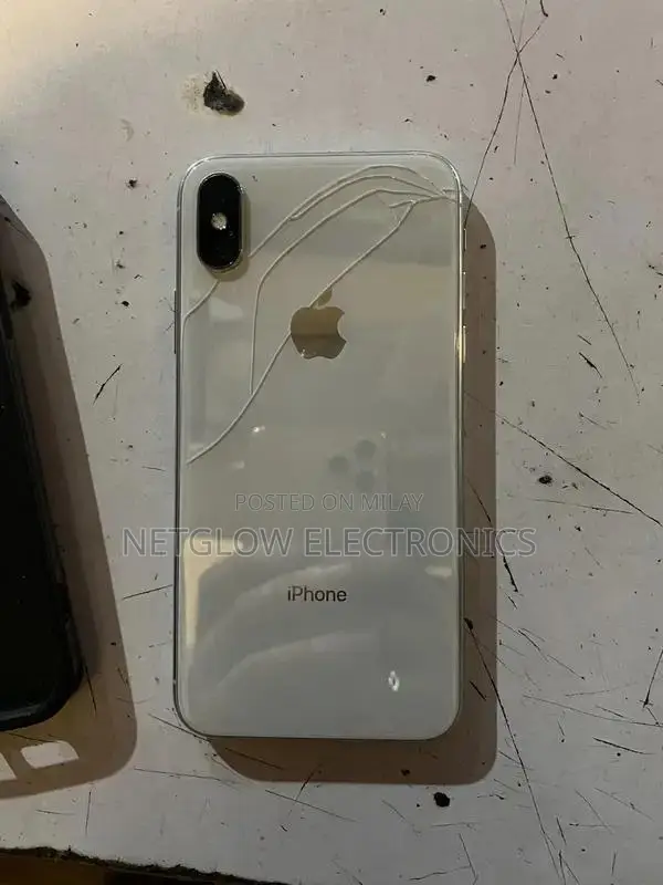 Used iPhone X 64GB with Cracked Back Panel