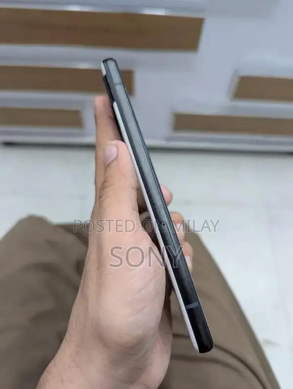 Google Pixel 6A Smartphone - 6GB RAM, 128GB Storage, Gaming Ready