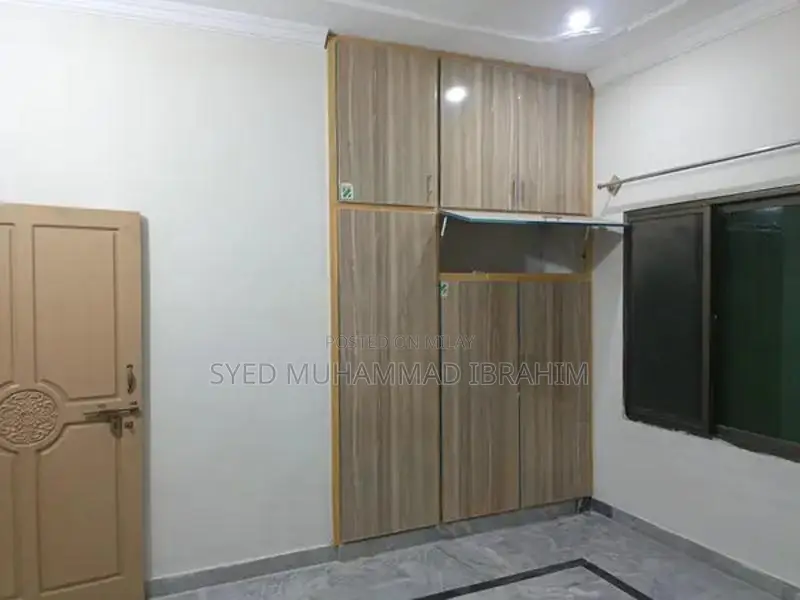 First Floor House Rental in Ghauri Town