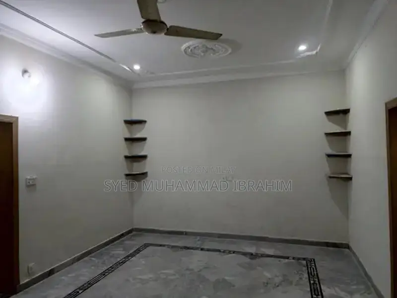 First Floor House Rental in Ghauri Town