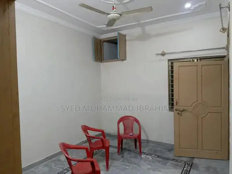 First Floor House Rental in Ghauri Town