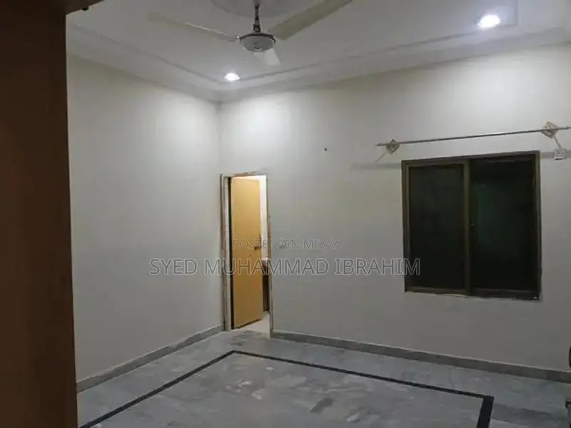 First Floor House Rental in Ghauri Town