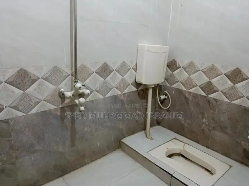 First Floor House Rental in Ghauri Town