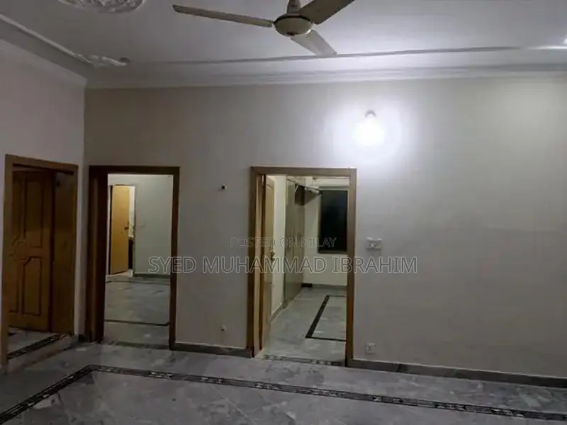 First Floor House Rental in Ghauri Town