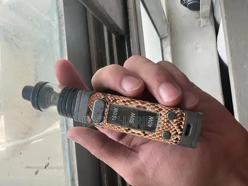 High-Performance P8 Vape Mod 100 Watt Device