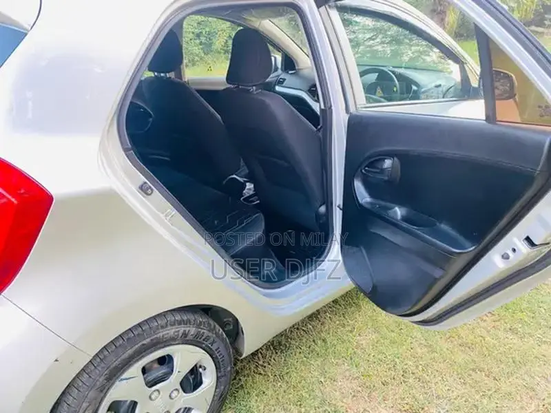 Kia Picanto 1.0 Automatic Hatchback First Owner