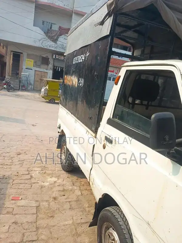 2009 Model Pickup Truck with New Engine and Standard Features