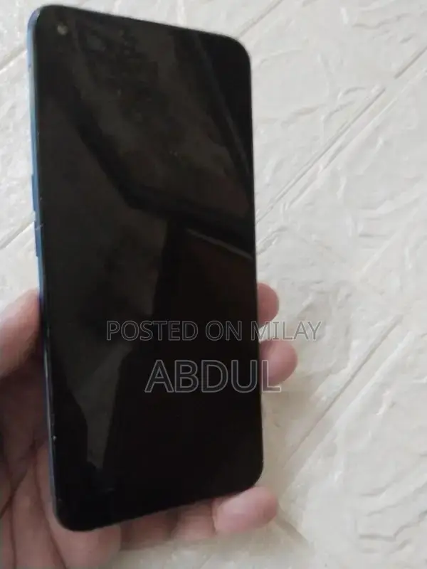 Affordable Oppo Smartphone with Modern Features