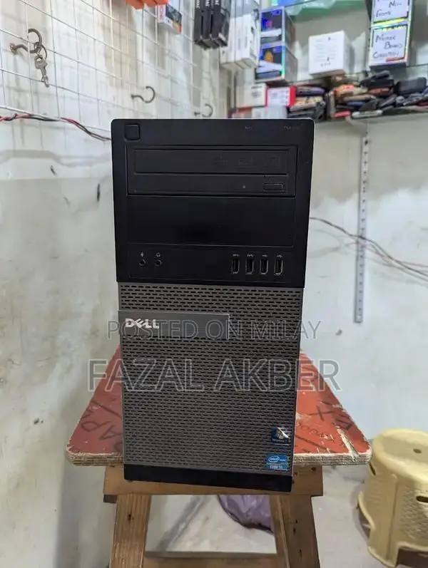 Dual Monitor Desktop PC with i5 and i7 Processors